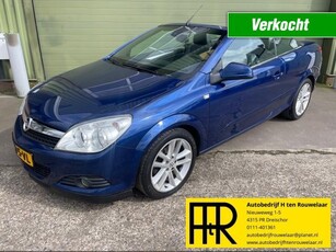 Opel Astra Twintop 1.6 Cosmo stoelverwarming