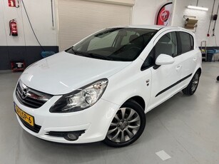 Opel Corsa 1.2-16V 111 EDITION, Airco, Cruise.Ctrl, APK 28-06-2025