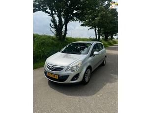 Opel Corsa 1.4-16V Edition AUT