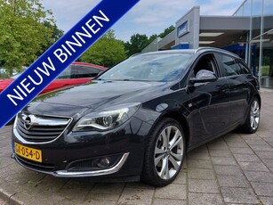 Opel Insignia Sports Tourer 1.6 Turbo 170pk Automaat Business+ | Origineel NL | Navi | Clima | Cruise | Leder+Comfortstoel+Verwarmd | Pdc V+A | Licht+Regensensor | Mistlampen | 19''lm