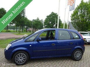 Opel Meriva 1.6 8v Cosmo '03 AircoCruiseTrekhaak