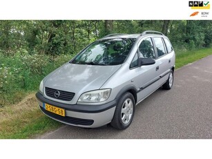 Opel Zafira 1.6-16V Comfort