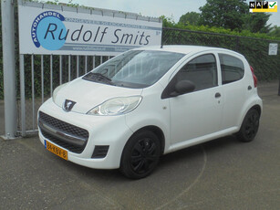 Peugeot 107 1.0-12V XR