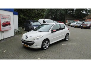 Peugeot 206 + 1.4 Urban Move