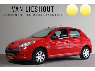 Peugeot 206+ 1.4 XS Blanke lak laat los!! (bj 2011)