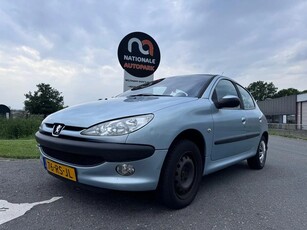 Peugeot 206 1.6-16V Gentry * Automaat * APK * 131.D KM?