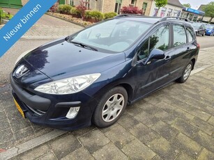 Peugeot 308 SW 1.6 HDiF Blue Lease Executive Clima/Elec