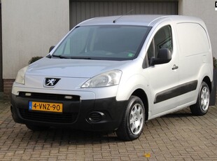 Peugeot Partner 1.6 HDI XT Trekhaak Airco Nieuwe APK