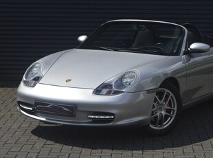 Porsche Boxster 986 2.7 Tiptronic