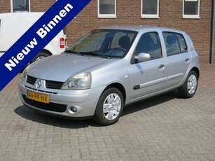 Renault Clio 1.2-16V Authentique Comfort * 5 Deurs * Airco * Electrische ramen * APK 06-2025