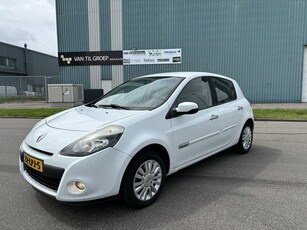 Renault Clio 1.2-16V Collection 5-Deurs 75 PK.