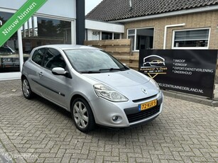 Renault Clio 1.5 dCi Sélection Business nieuwe apk