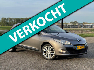 Renault Mégane 1.6 Celsium/Clima/Navi/Start/Stop/Trekhaak/Lmv/Nap/Boekjes