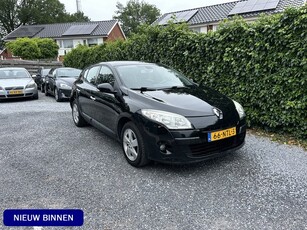 Renault Mégane 1.6 Dynamique Navi Autom. Airco Cruise