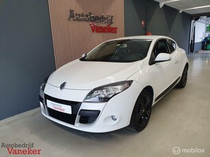 Renault Megane Coupé 1.6 GT-LinePDCSportstoelenNavNAP