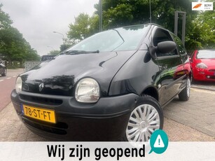 Renault Twingo 1.2 Authentique A-C Elek-Pakket Leuke Auto!