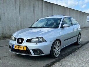 SEAT Ibiza 1.8-20V VT FR XENON SCHUIFDAK CRUISE APK