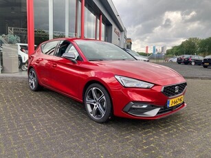 Seat Leon 1.5 eTSI FR Launch Edition