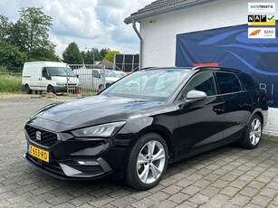 Seat Leon Sportstourer 1.5 eTSI FR / APPLE CARPLAY /