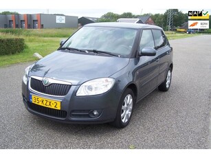 Skoda Fabia 1.2-12V Sprint / Zeer mooi.