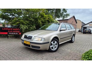 Skoda Octavia Combi 1.6 Démarrage clima-bj 2005-75kw