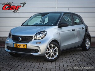 Smart Forfour 1.0 Pure Clima Twee kleuren Audio