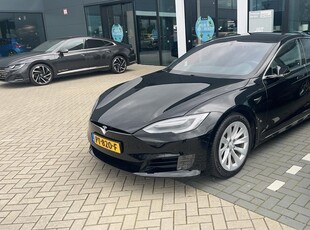 Tesla Model S 75 Business Economy Autopilot / Audison Hifi / SCM klasse 4 alarm / Ramen achter geblindeerd / Nieuwe koplampen / Laadpoort omgebouwd /