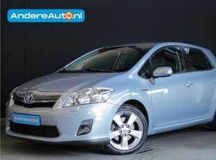 Toyota Auris 1.8 Full Hybrid Executive |perfect onderhouden!|fietsendrager|leder|lichtmetaal|keyless|