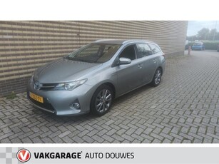 Toyota Auris Touring Sports 1.8 Hybrid