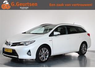 Toyota Auris Touring Sports 1.8 Hybrid Lease, Keyless, Panoramadak, Navigatie, Zuinige ruime station!