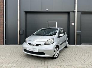 Toyota Aygo 1.0-12V + Airco Elek-ramen Radio