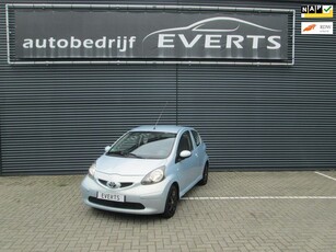 Toyota Aygo 1.0-12V Apk 26-06-2025 werkende airco leuke