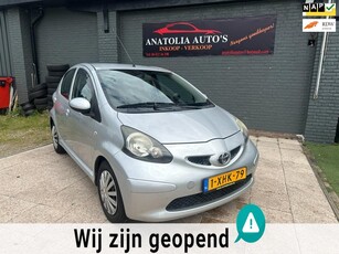 Toyota Aygo **Verkocht**