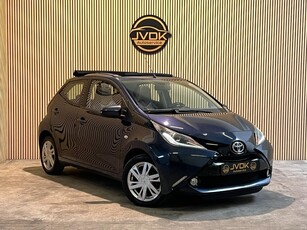 Toyota Aygo 1.0 VVT-I 5-Deurs, Stoelverwarming, Schuifdak