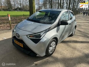 Toyota Aygo 1.0 VVT-i x-fun bluetooth NL-auto