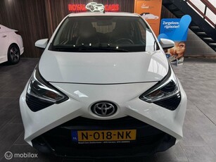 Toyota Aygo 1.0 VVT-i x-joy/Carplay/Cruise/Org Nl Auto