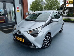 Toyota Aygo 1.0 VVT-i x-play AUTOMAAT AIRCO LMV