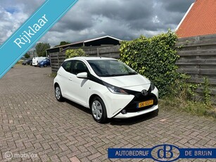 Toyota Aygo 1.0 VVT-i x-play Automaat Camera