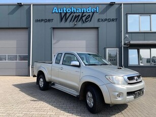 Toyota Hilux 1.5 X-CAB D4D - 4x4 with AIRCO (bj 2010)