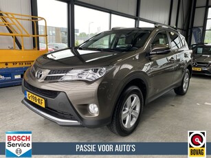 Toyota RAV4 2.0 Executive Business Limited 4WD Camera, Afneembare Trekhaak & Elektrische Kofferklep