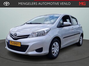 Toyota Yaris 1.0 VVT-i Aspiration Navigatie / Climate