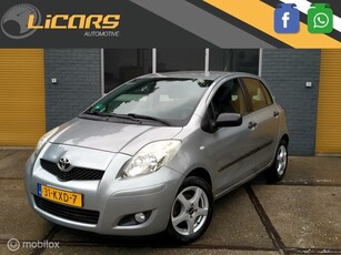 Toyota Yaris 1.0 VVTi 5deurs/velgen