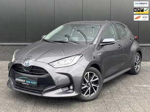 Toyota Yaris 1.5 Hybrid Dynamic. Apple, stoel- en