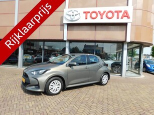 Toyota Yaris 1.5 VVT-i Active (bj 2021)