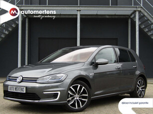 Volkswagen E-Golf 136PK | * LEDER * APPLE CARPLAY * NAVIGATIE * CAMERA * BLUETOOTH * ADAPTIVE CRUISE CONTROL * STOELVERWARMING *