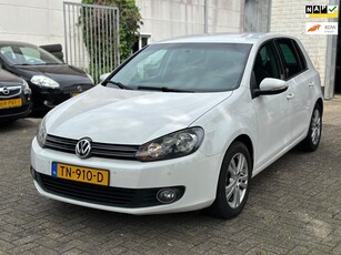 Volkswagen Golf 1.4 TSI BJ: 2010 Parksensor Airco Navi EL