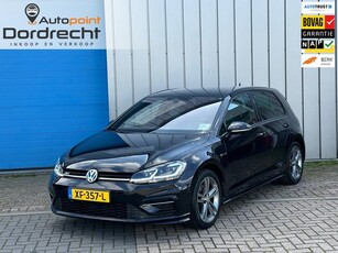 Volkswagen Golf 1.5 TSI Highline Business R-LINE VIRTUAL