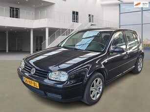 Volkswagen Golf 1.6-16V Ocean AIRCO NAVI CRUISE TREKHAAK 2