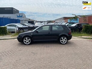 Volkswagen Golf 1.6 Trendline/INRUILKOOPJE!