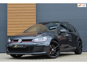 Volkswagen Golf 2.0 TSI GTI